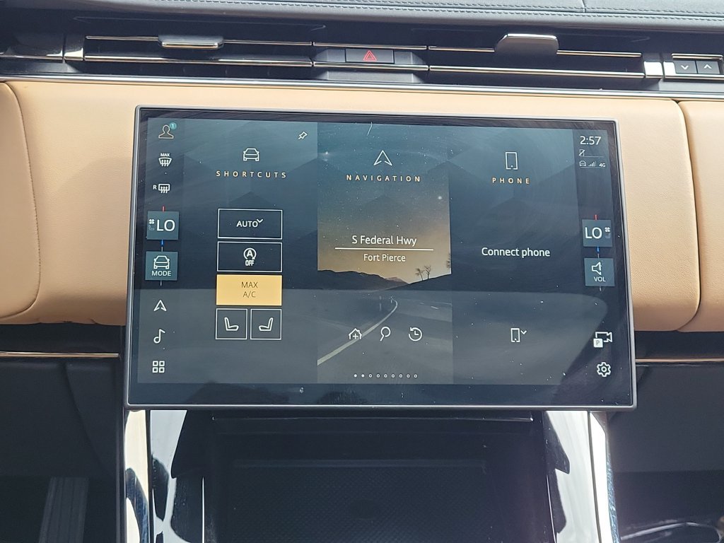 Certified 2024 Land Rover Range Rover Sport SE AWD/4WD image 21
