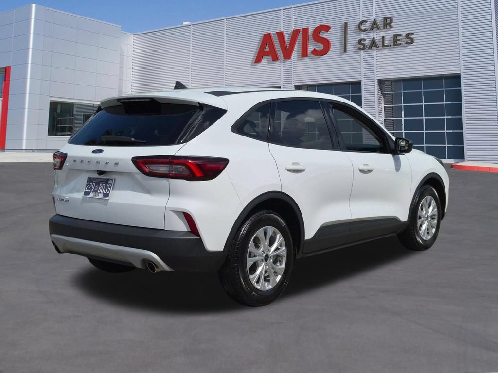 Used 2025 Ford Escape Active FWD image 6