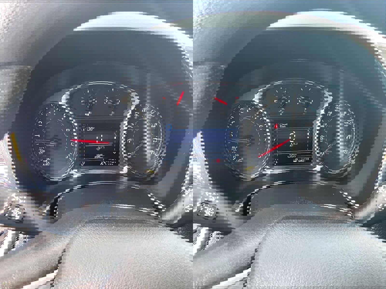 Used 2020 Chevrolet Equinox LT AWD/4WD image 25