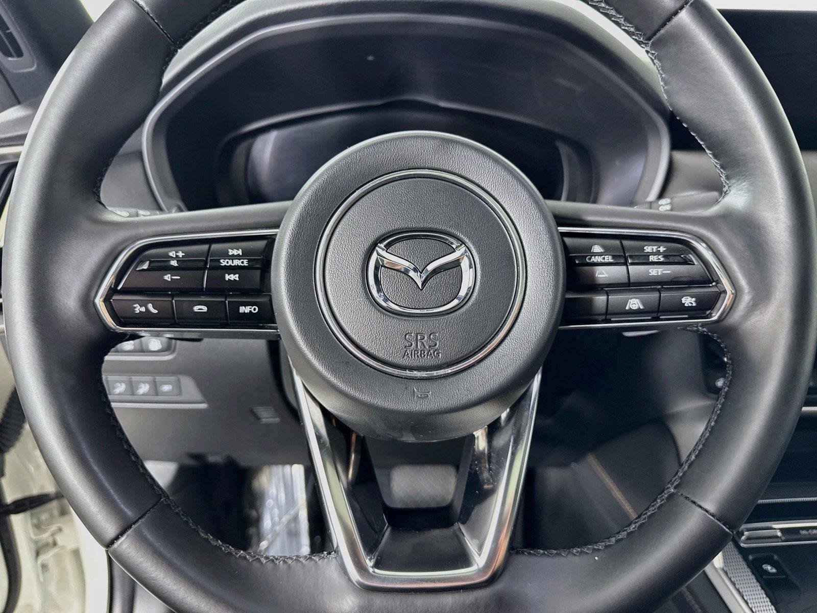 Used 2025 MAZDA CX-70 Plug-In Hybrid w/ Premium Plus AWD/4WD image 16