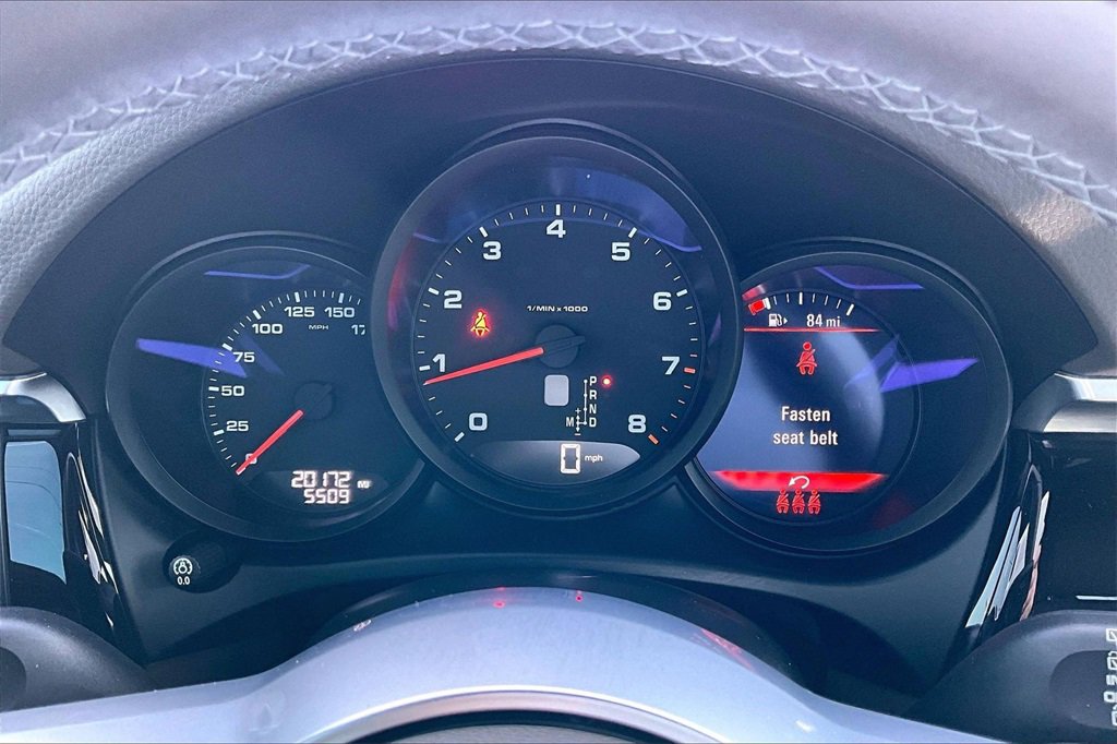 Used 2021 Porsche Macan image 20