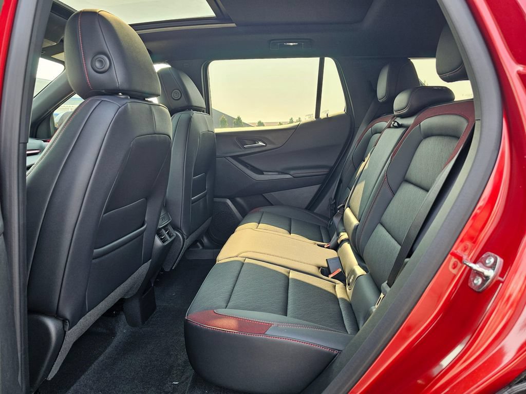 New 2027 Chevrolet Equinox RS w/ Safety and Technology Package AWD/4WD image 18