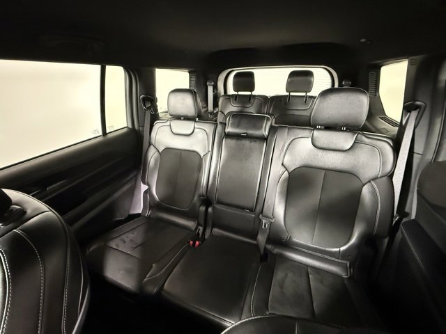 Used 2024 Jeep Grand Cherokee L Altitude image 29