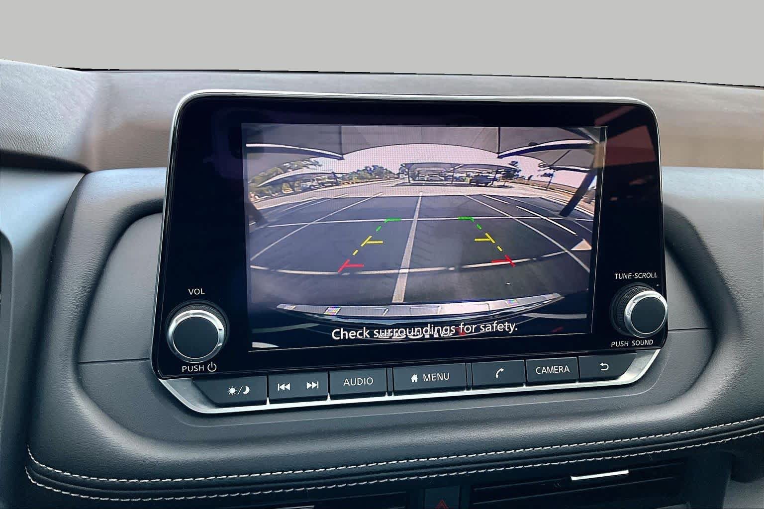 Used 2023 Nissan Rogue SV FWD image 27