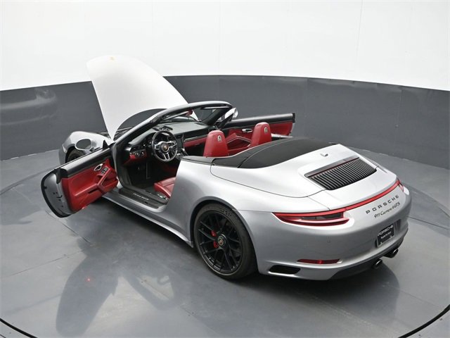 Used 2018 Porsche 911 Carrera 4 GTS image 23