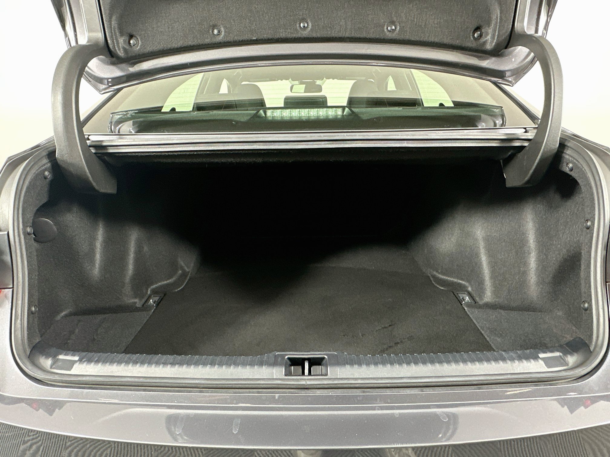 Used 2024 Lexus IS 350 F Sport RWD image 29