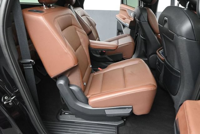 Certified 2025 Lincoln Navigator L Reserve AWD/4WD image 27