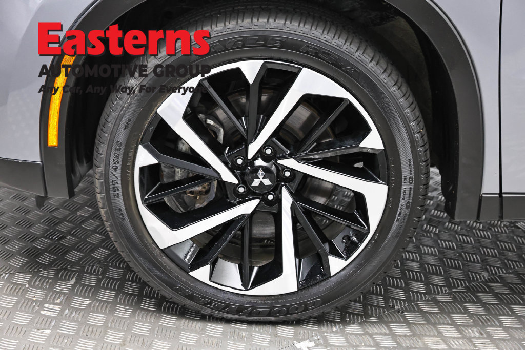 Used 2024 Mitsubishi Outlander SE FWD image 33
