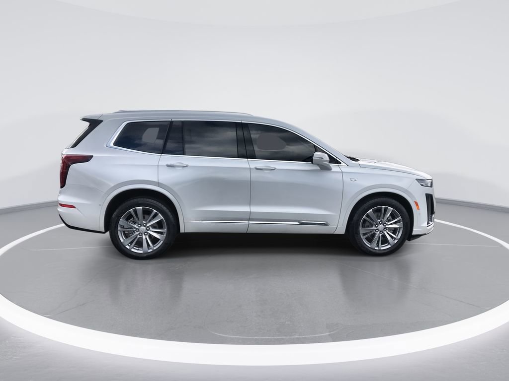 Used 2023 Cadillac XT6 Premium Luxury w/ Technology Package AWD/4WD image 9