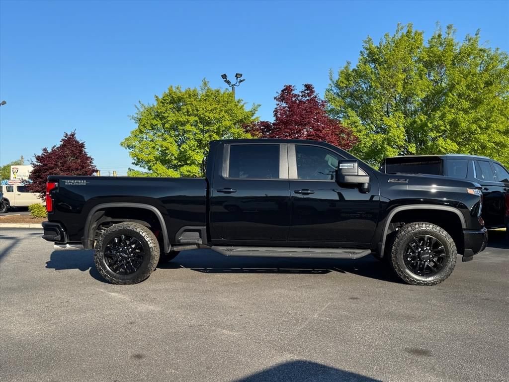New 2026 Chevrolet Silverado 2500 LT w/ Trail Boss Package AWD/4WD image 2