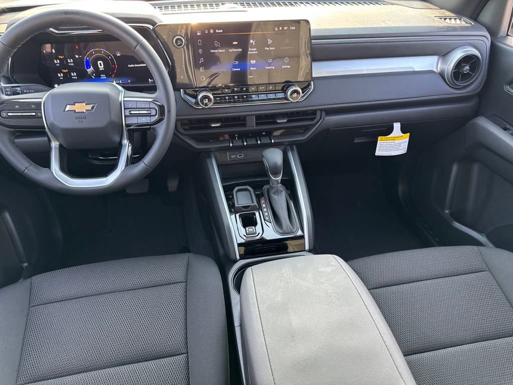 New 2025 Chevrolet Colorado LT image 12