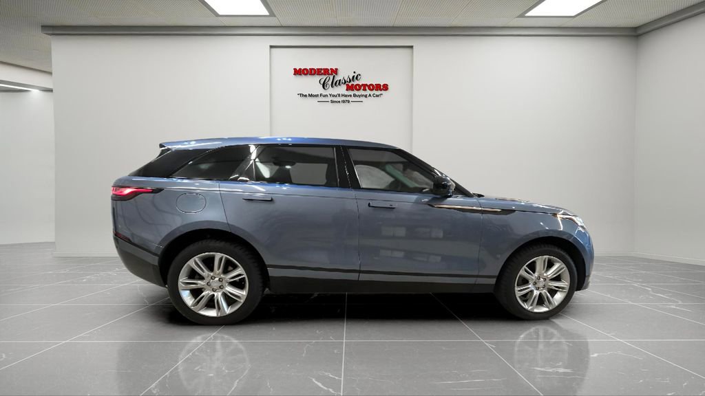 Used 2023 Land Rover Range Rover Velar R-Dynamic S image 8