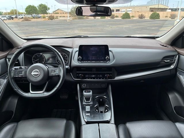 Certified 2023 Nissan Rogue SV w/ SV Premium B Package FWD image 12