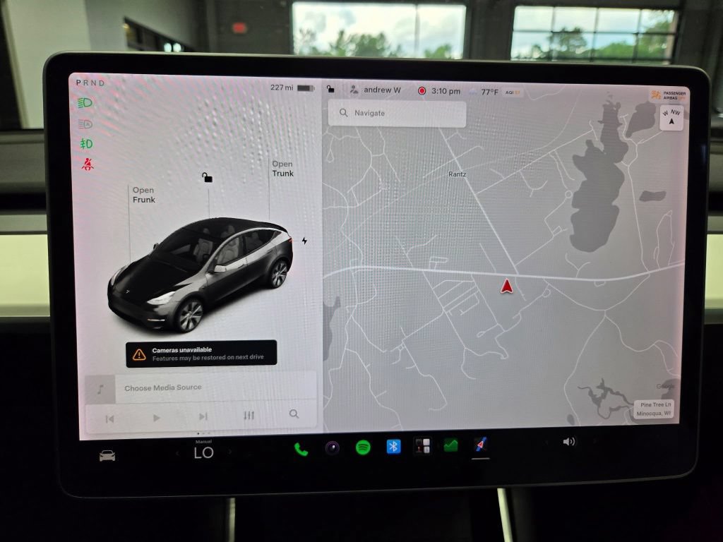 Used 2020 Tesla Model Y Long Range AWD/4WD image 37