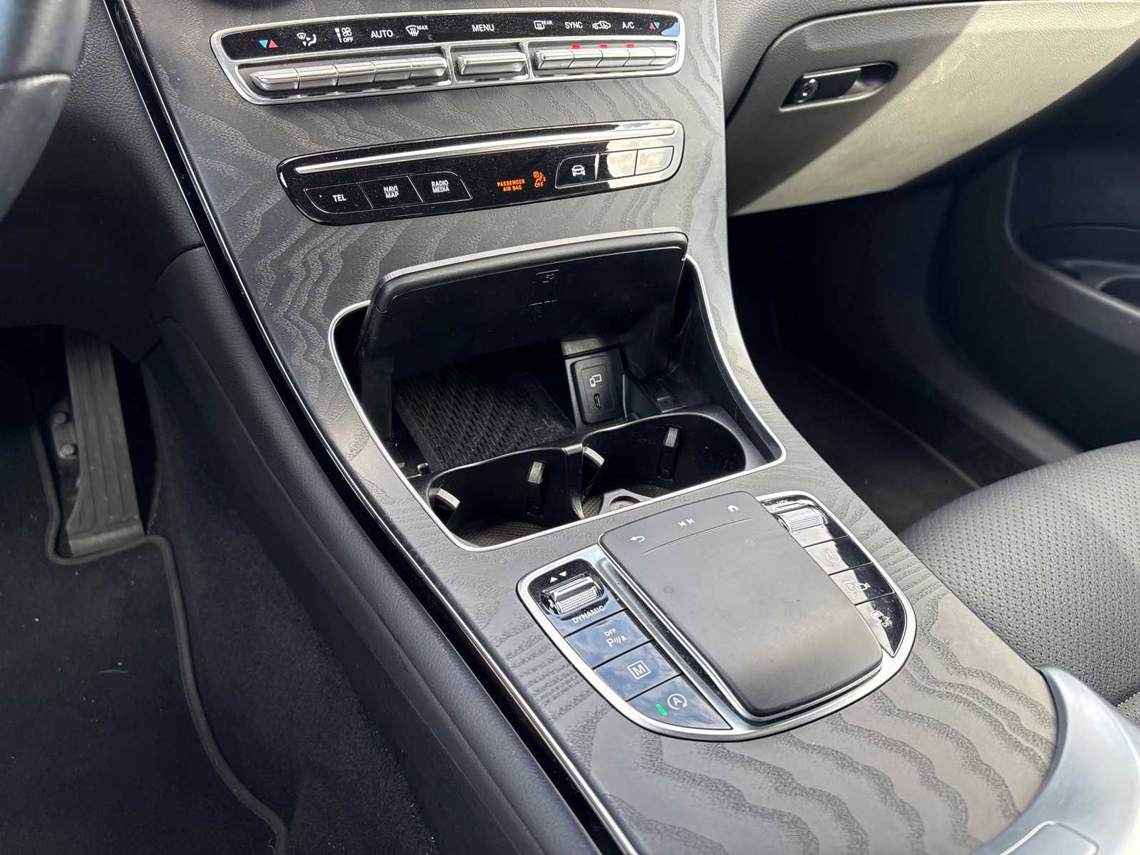 Used 2023 Mercedes-Benz GLC 300 4MATIC Coupe image 16