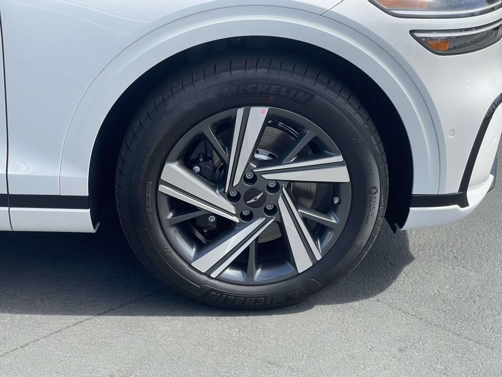 New 2026 Genesis GV70 3.5T Sport Advanced AWD/4WD image 31