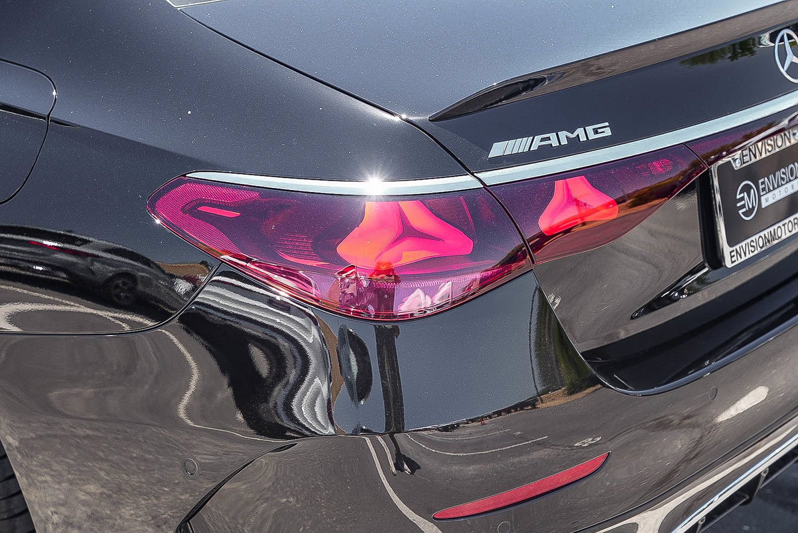 New 2026 Mercedes-Benz E 53 AMG e 4MATIC Sedan image 11