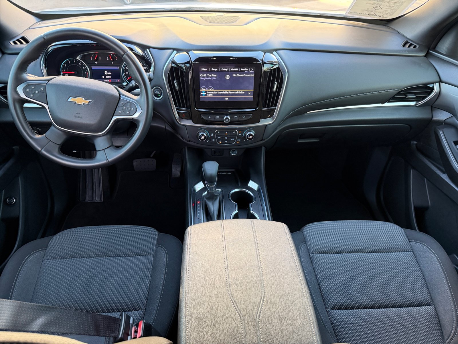 Used 2022 Chevrolet Traverse LT FWD image 12