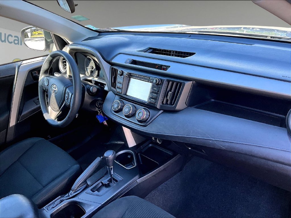 Used 2017 Toyota RAV4 LE w/ Carpet Mat Package AWD/4WD image 14