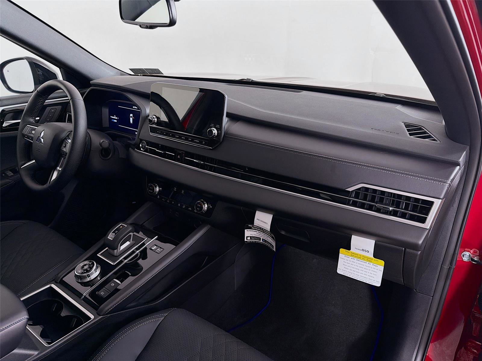 New 2025 Mitsubishi Outlander SEL Black Edition image 31