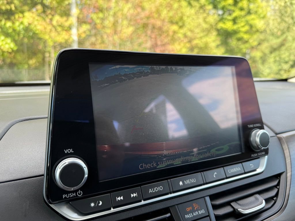 Used 2024 Nissan Altima 2.5 SV image 34