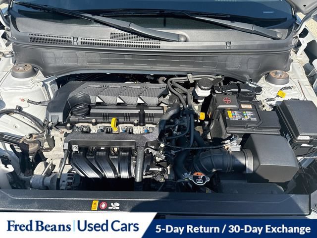 Used 2024 Hyundai Venue SEL FWD image 34
