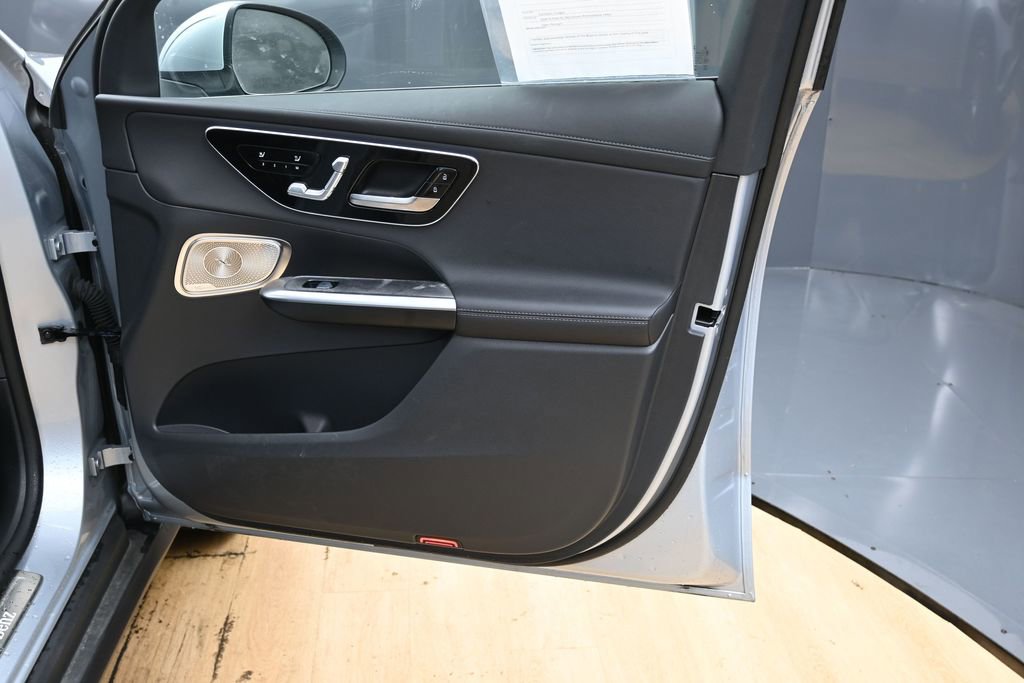 Used 2023 Mercedes-Benz GLC 300 w/ Pinnacle Trim Package image 35