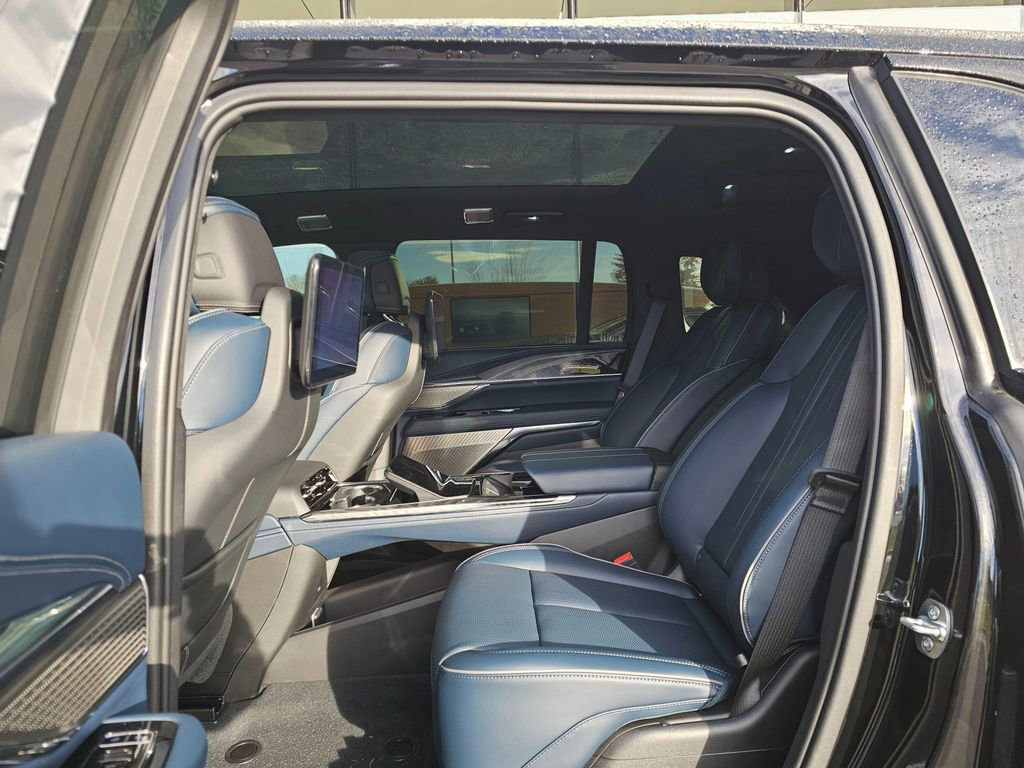 New 2025 Cadillac Escalade IQ Sport 2 image 19
