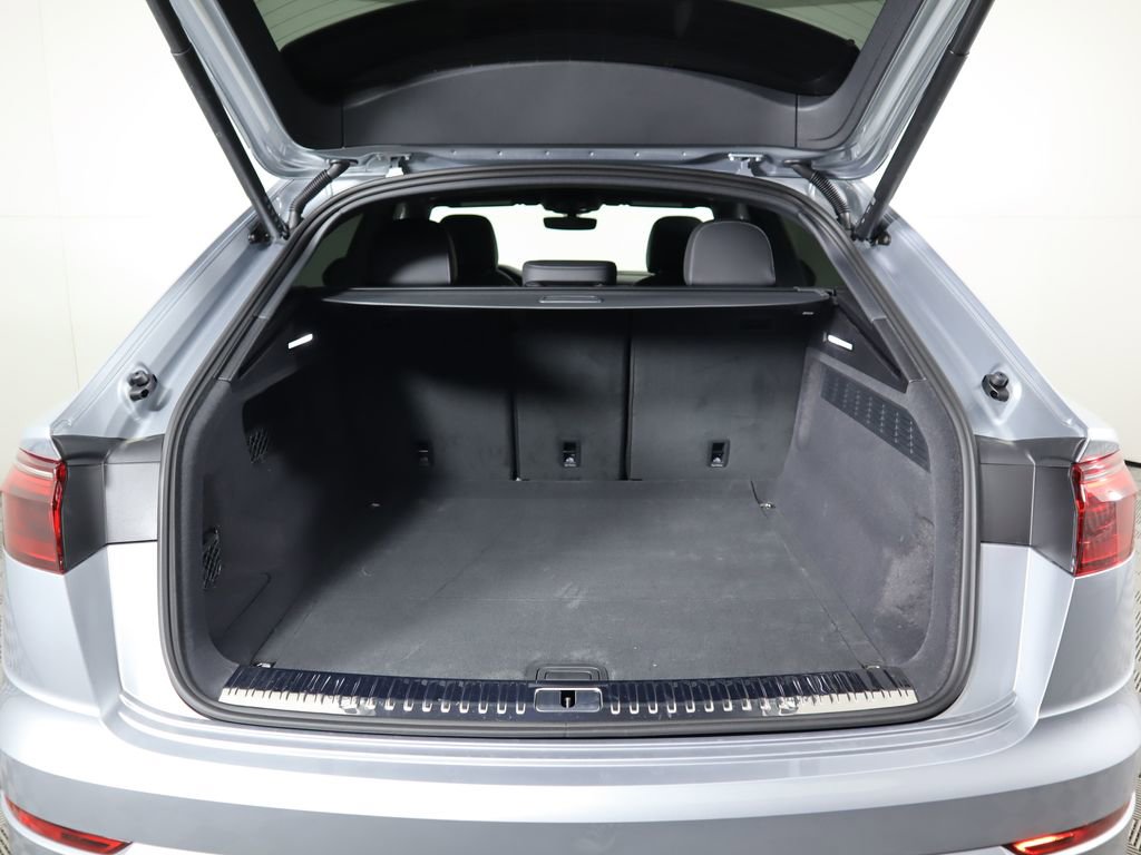 New 2025 Audi Q8 Premium Plus image 29