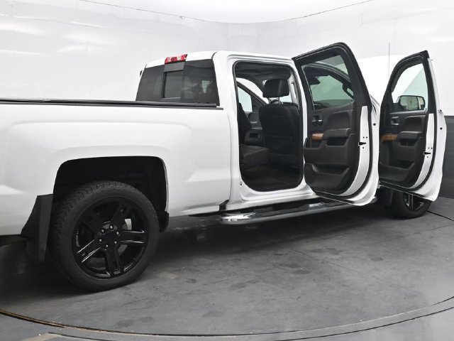 Used 2018 Chevrolet Silverado 1500 LTZ w/ Sport Package AWD/4WD image 48