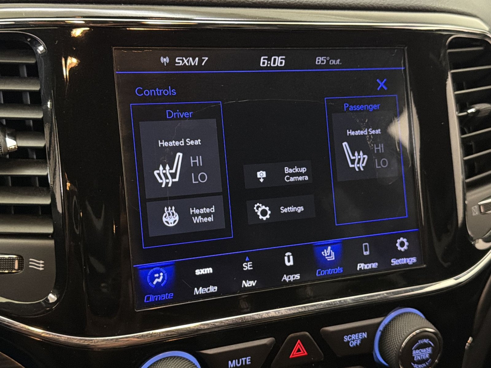 Used 2020 Jeep Grand Cherokee Altitude RWD image 35