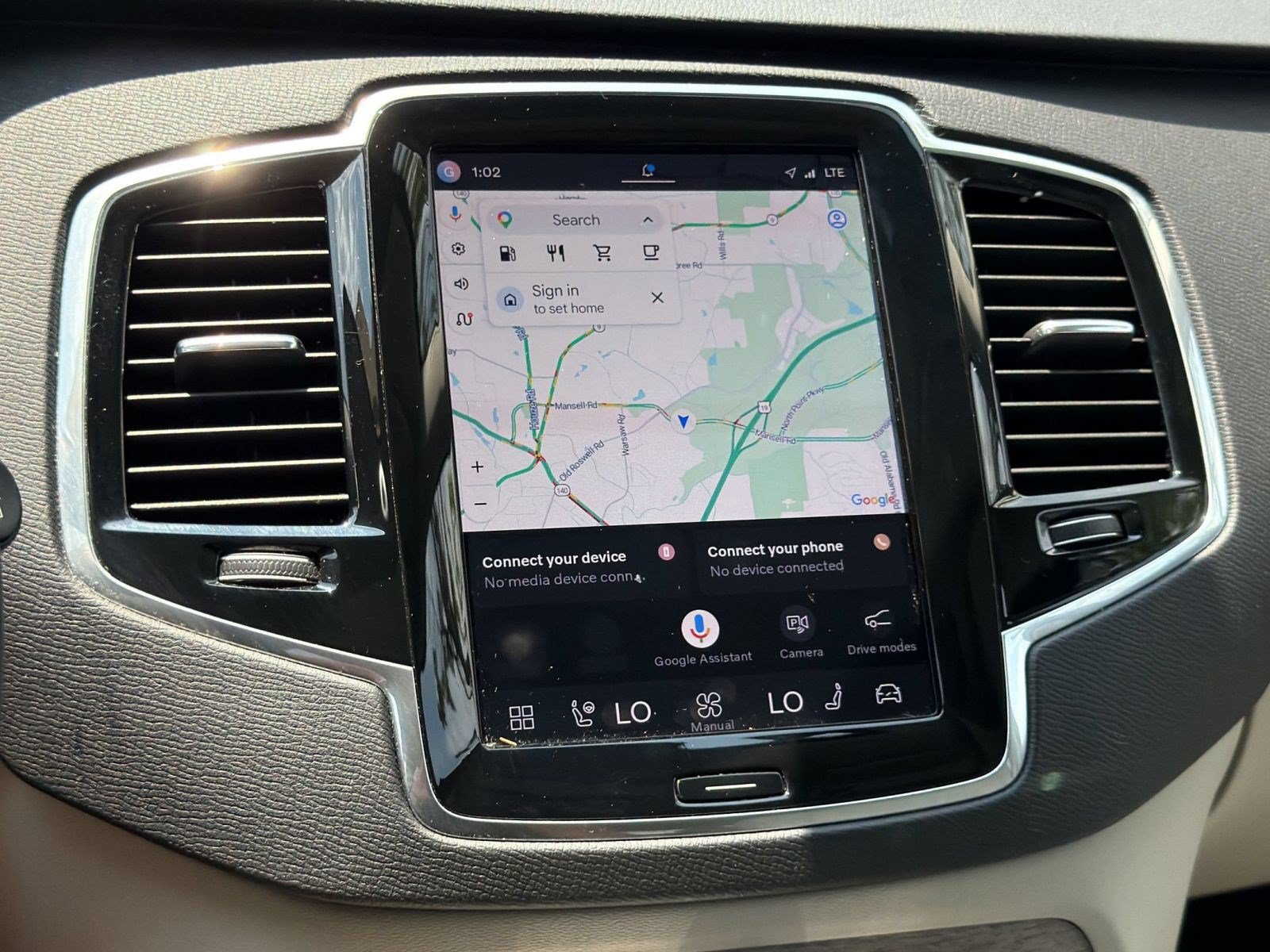 Certified 2023 Volvo XC90 B6 Plus w/ Protection Package AWD/4WD image 18