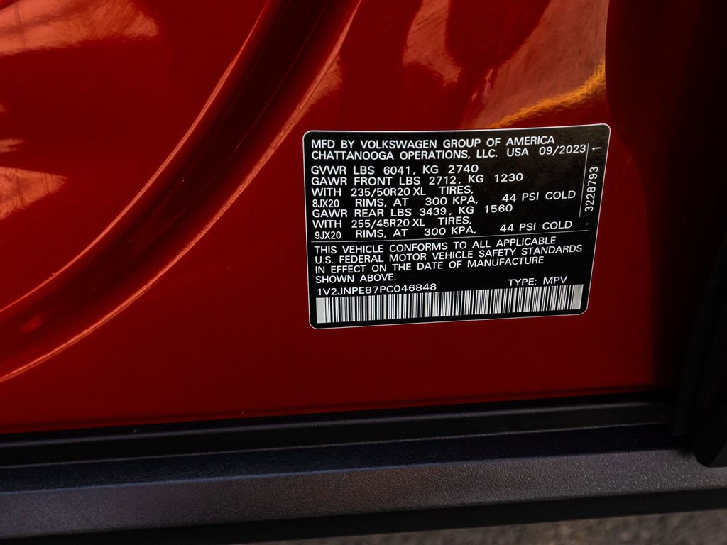 Used 2023 Volkswagen ID.4 Pro S Plus AWD/4WD image 16