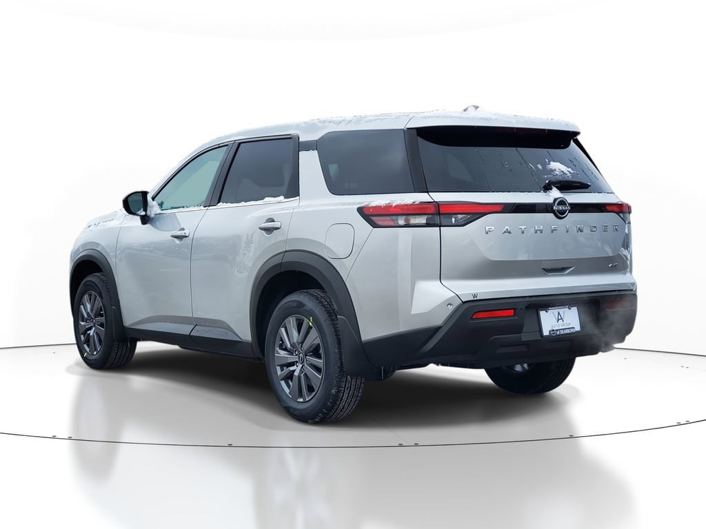 New 2025 Nissan Pathfinder S image 3