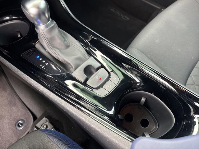 Used 2021 Toyota C-HR XLE FWD image 30