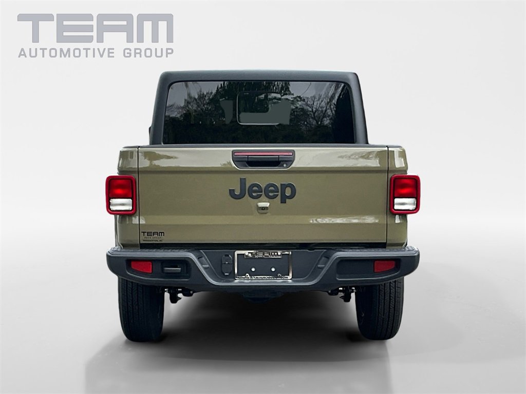 New 2025 Jeep Gladiator Sport image 6