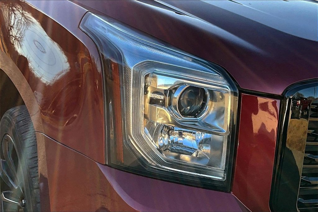 Used 2019 GMC Yukon XL SLT image 29