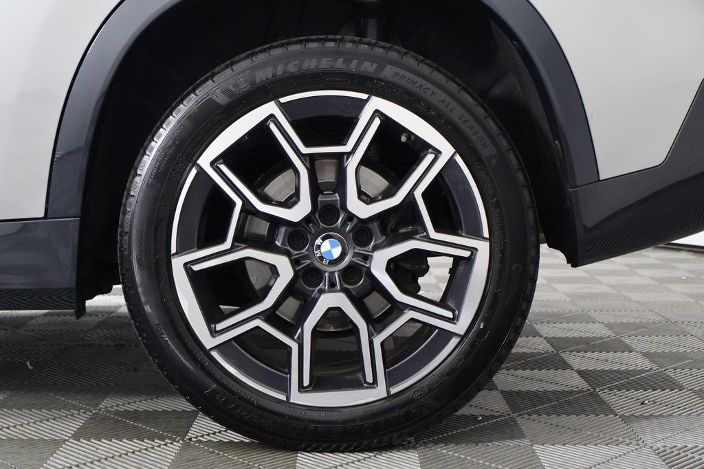 Used 2025 BMW X1 xDrive28i w/ Convenience Package image 16
