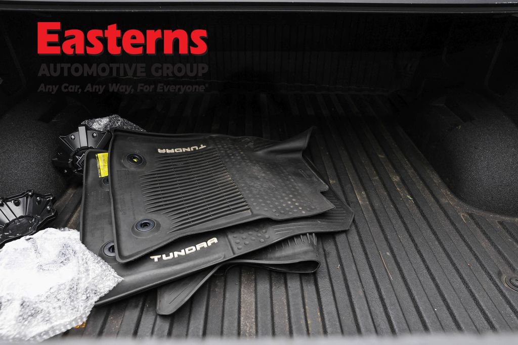 Used 2022 Toyota Tundra SR w/ SR Tow Package RWD image 9