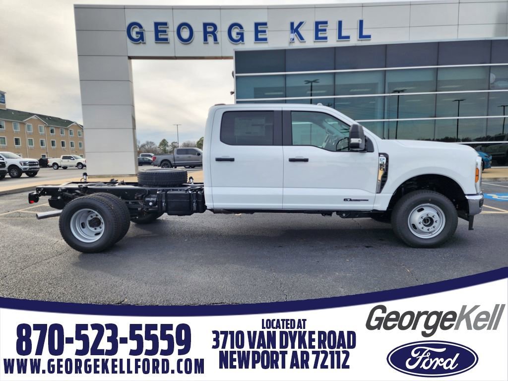 New 2026 Ford F350 XL w/ XL Chrome Package