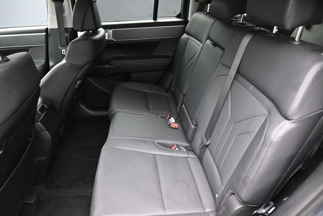 Used 2026 Hyundai Santa Fe SEL AWD/4WD image 11