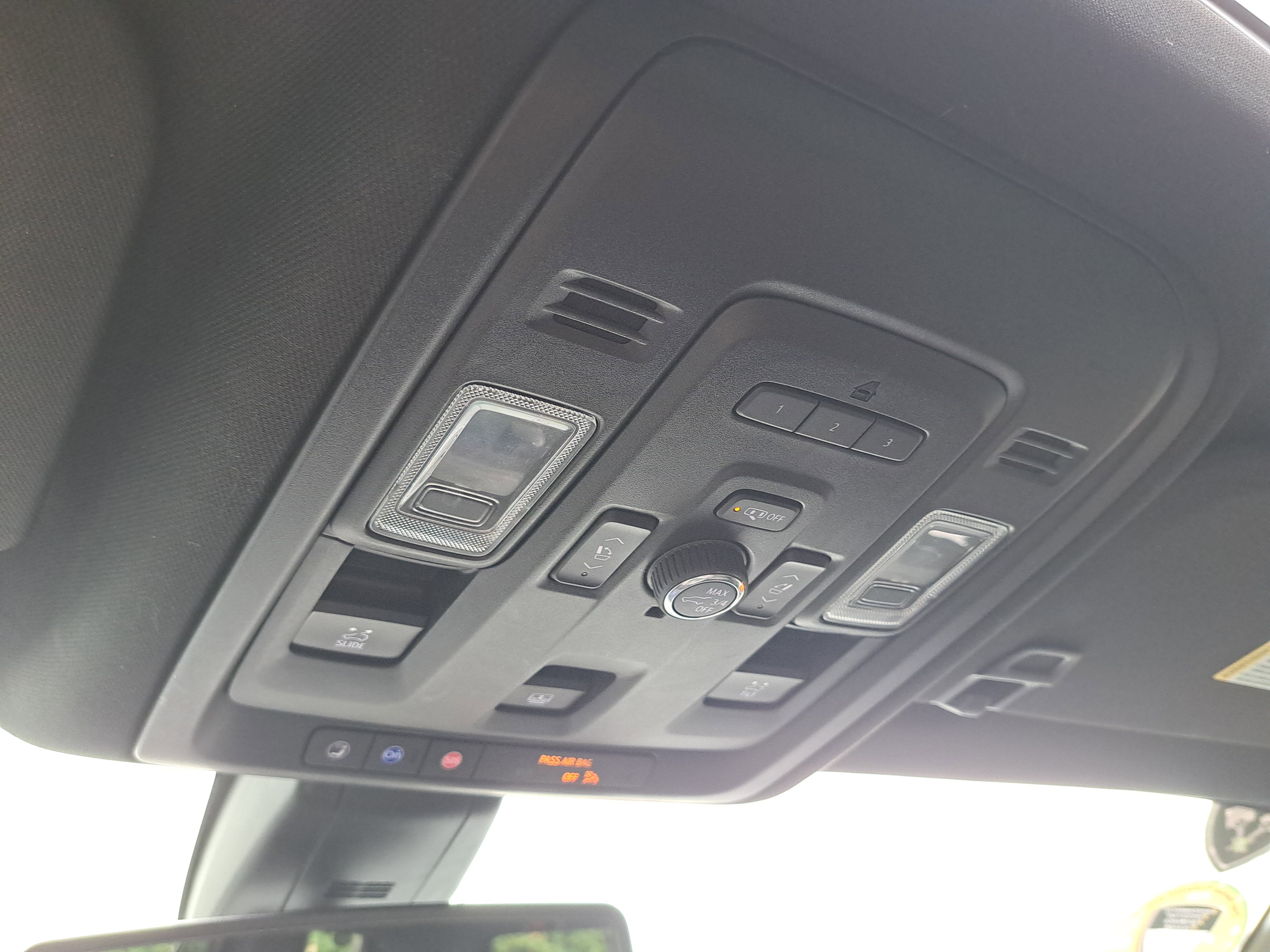 Used 2021 GMC Yukon Denali image 25