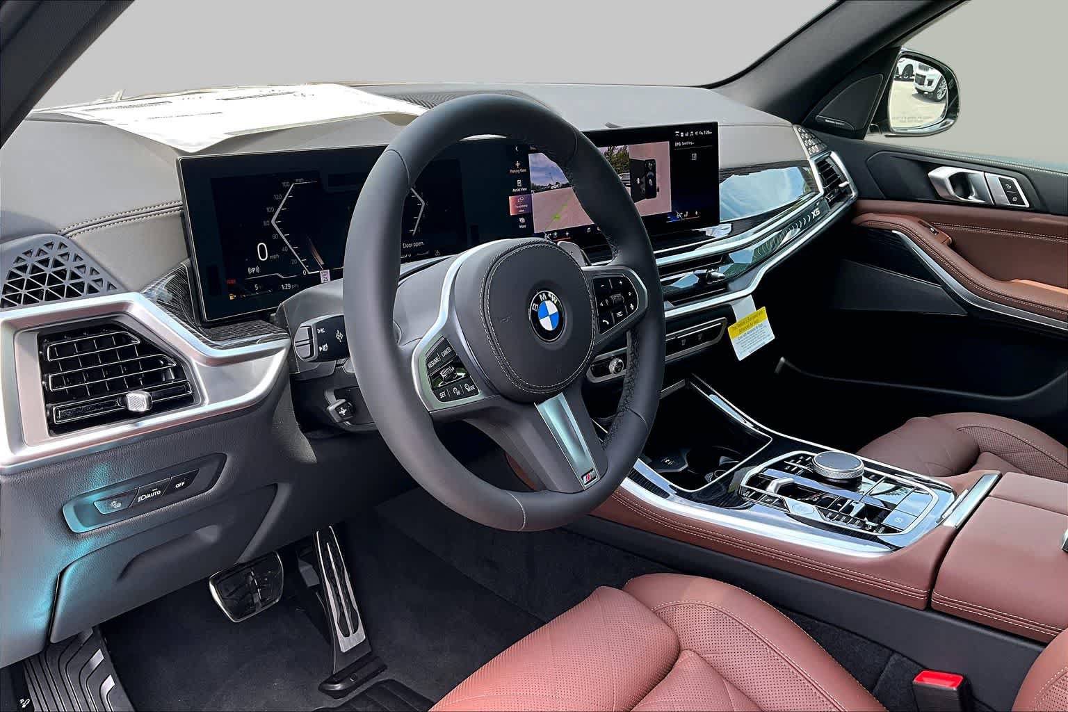 New 2026 BMW X5 xDrive40i w/ M Sport Package AWD/4WD image 9