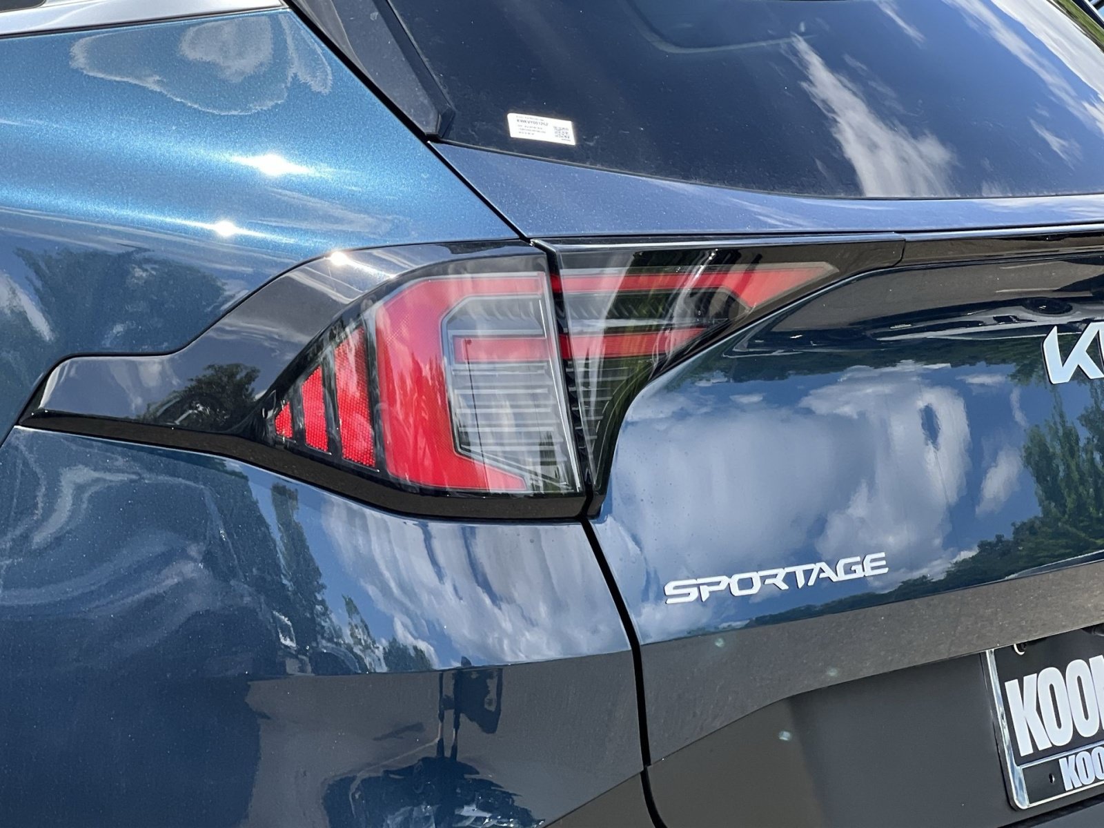 New 2027 Kia Sportage EX AWD/4WD image 14
