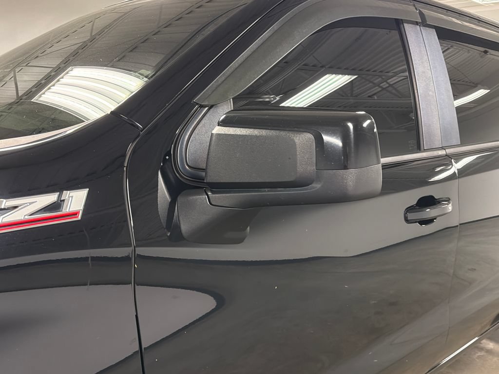 Used 2019 Chevrolet Silverado 1500 LT Trail Boss AWD/4WD image 11