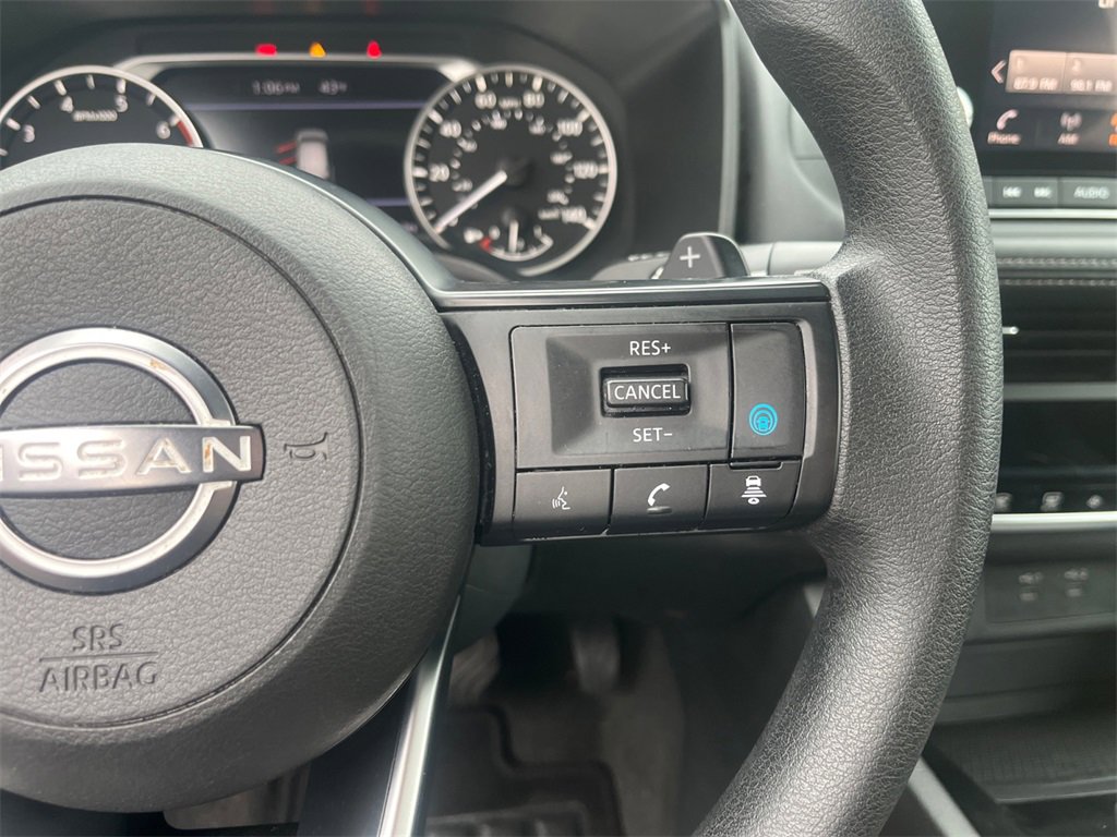 Used 2024 Nissan Rogue SV image 23