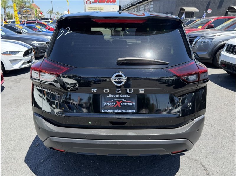 Used 2021 Nissan Rogue S FWD image 5