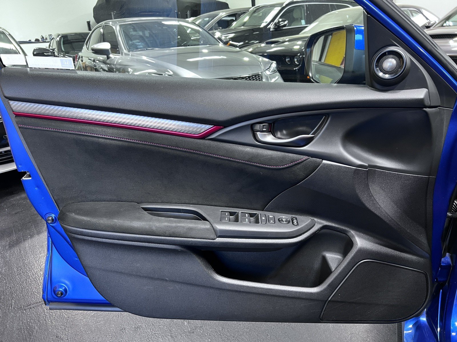 Used 2018 Honda Civic Type R image 23