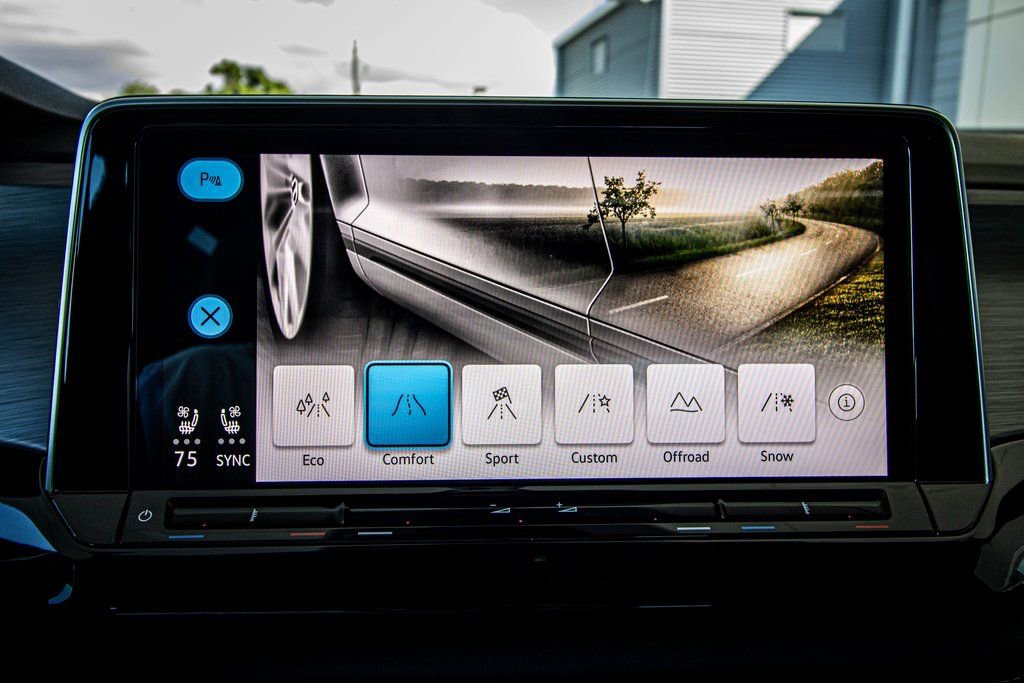 New 2026 Volkswagen Atlas Cross Sport SE AWD/4WD image 5