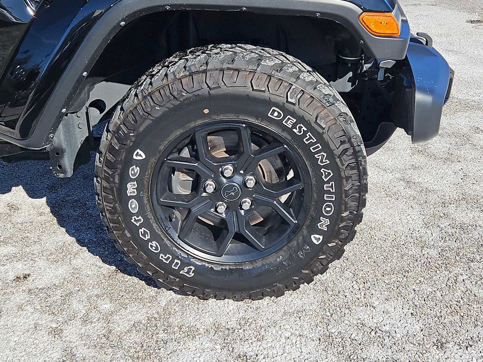 Used 2024 Jeep Gladiator Sport image 10